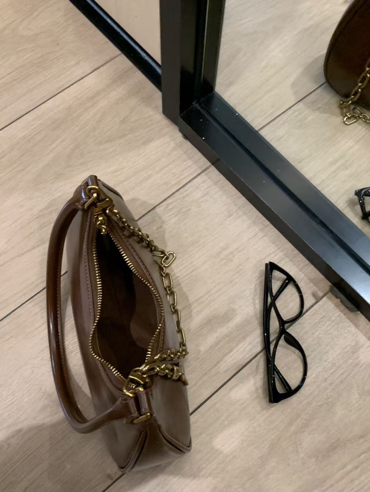 Patent Leather Shoulder Bag Small