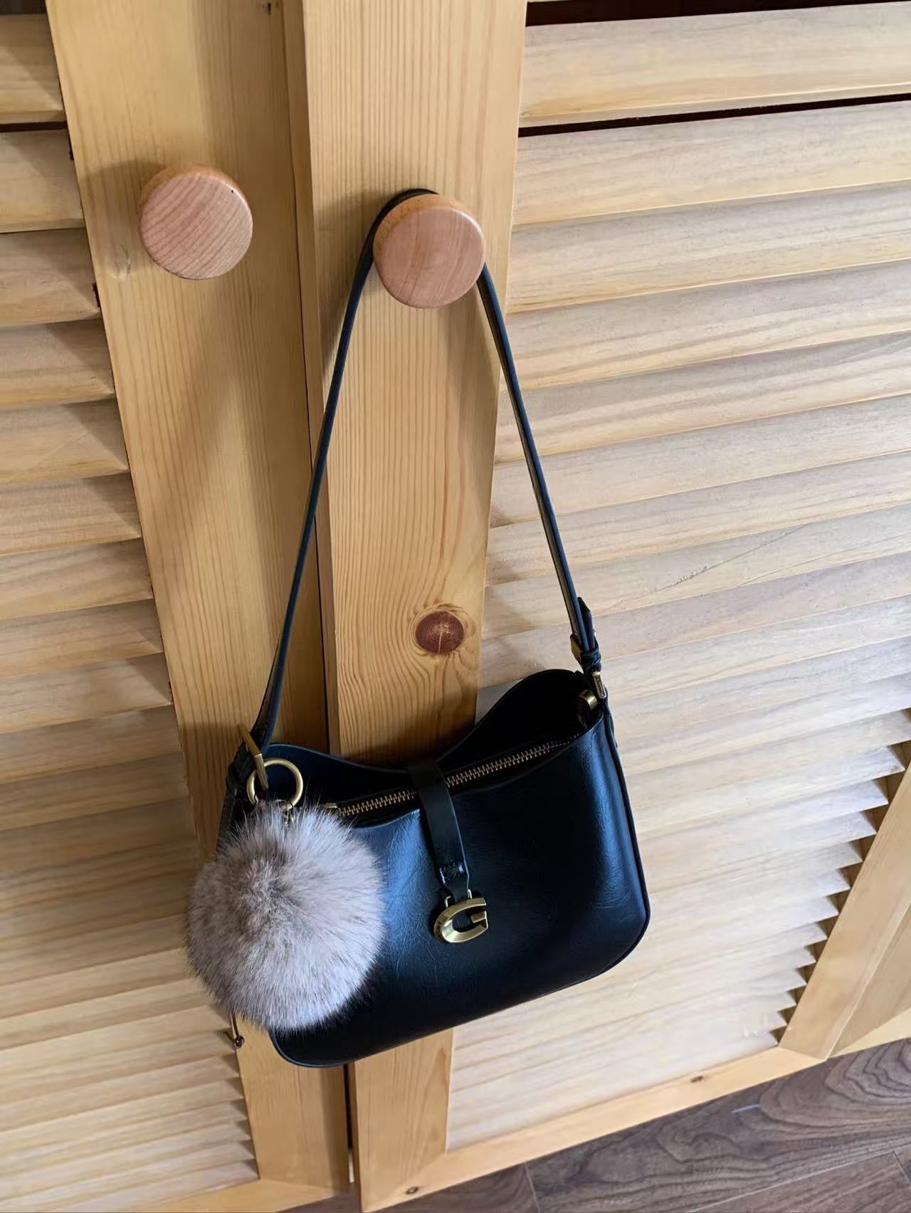 Patent Leather Shoulder Bag - Medium